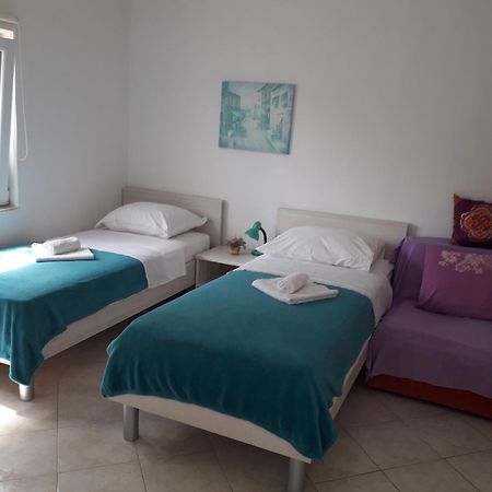 Apartmani Lena شيبينيك المظهر الخارجي الصورة